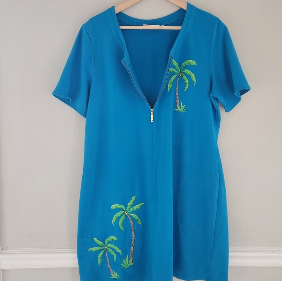 Quacker Factory Blue Short Sleeve Beach cover up with Pam trees Size M - Picture 6 of 7